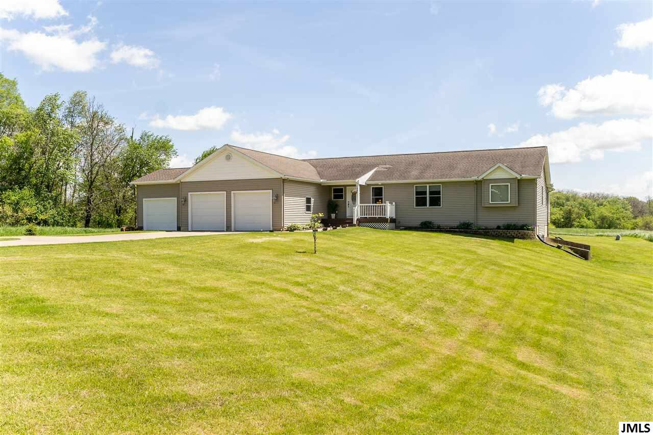 Property Photo:  4671 Walz Rd  MI 49201 