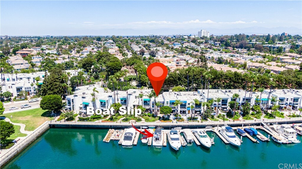 Property Photo: 5534 Azure Way CA 90803