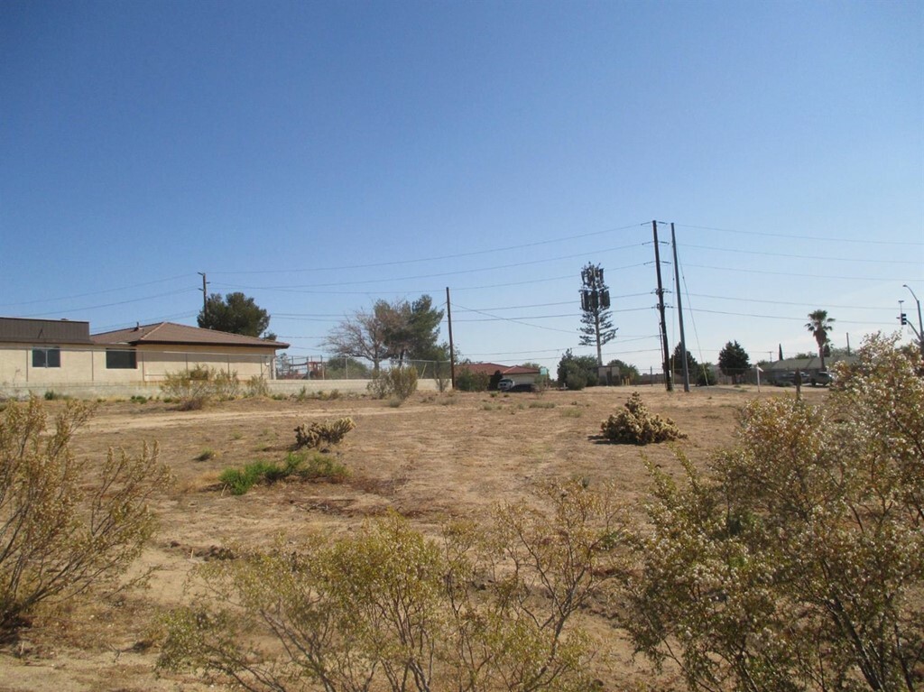 Property Photo:  0 Arrowhead Lake              18 Road  CA 92345 