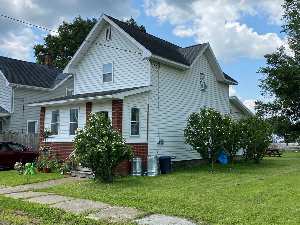 Property Photo:  238 S. Higgins Ave.  PA 18840 