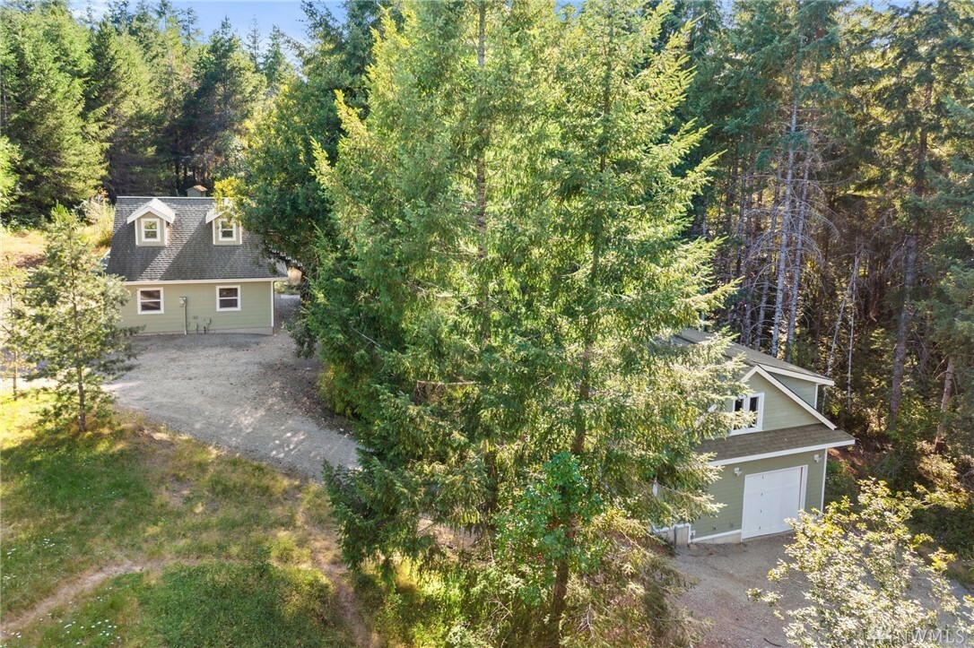 187 E Capital Peak Dr  Shelton WA 98584 photo