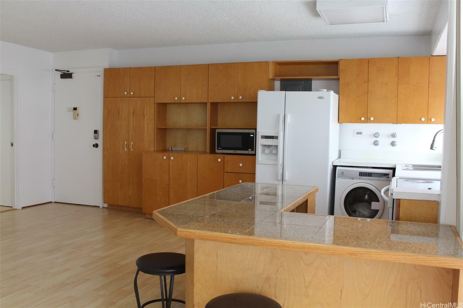 Property Photo:  419 Keoniana Street 503  HI 96815 