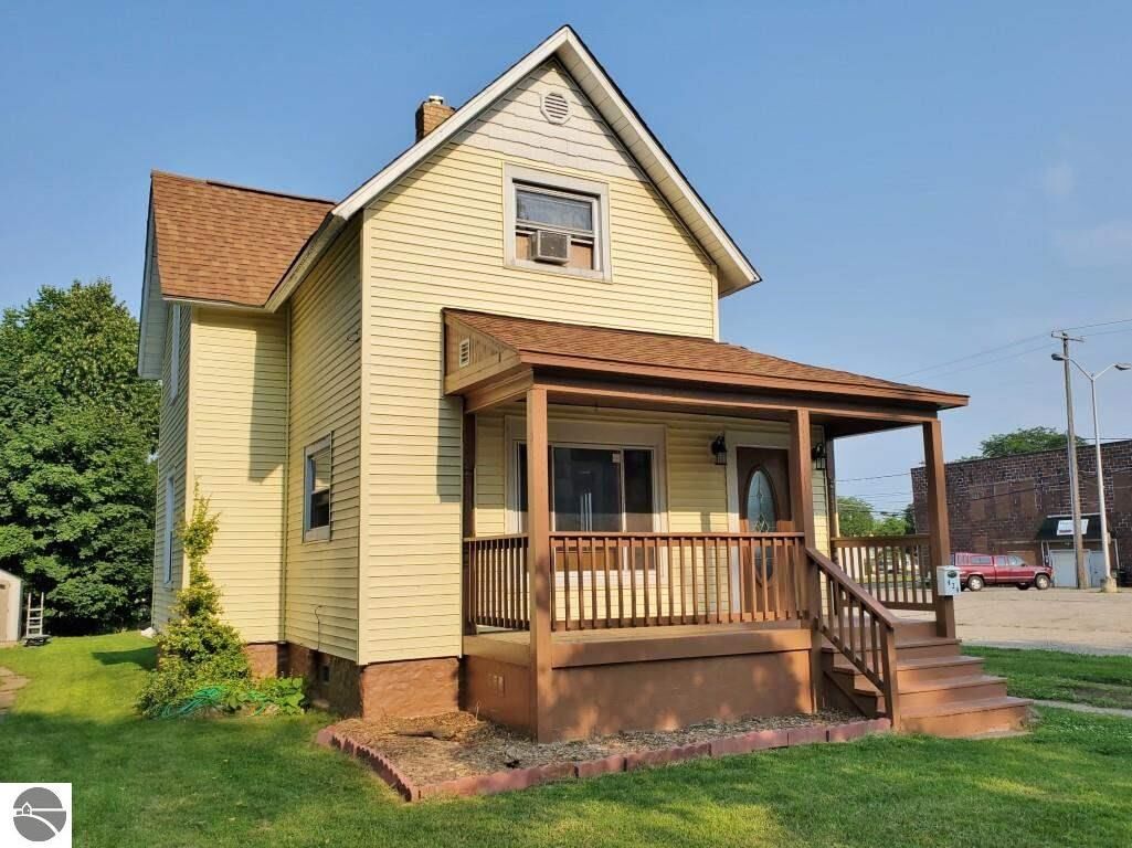 Property Photo:  424 Gratiot Avenue  MI 48801 