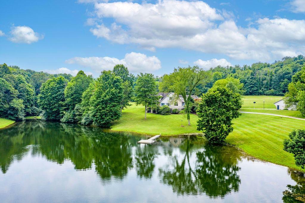 Property Photo: 3209 Brownsville SE Road OH 43056