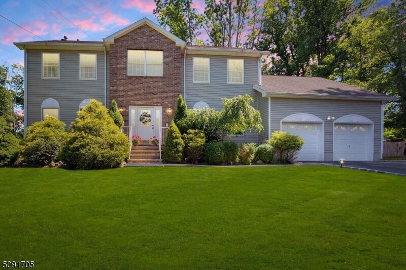 Property Photo: 7 High Oaks Dr NJ 07922