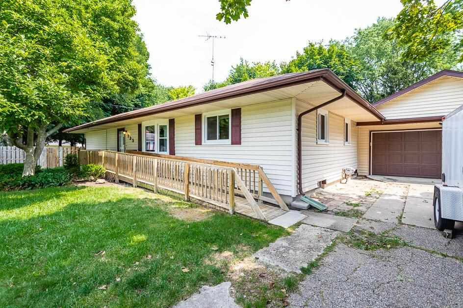 Property Photo:  135 Southfield Circle  MI 49203 