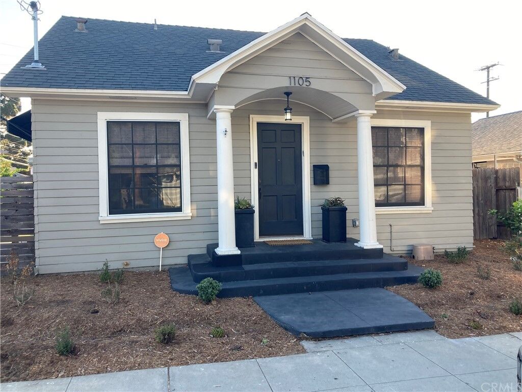 Property Photo: 1105 Euclid Avenue CA 90804