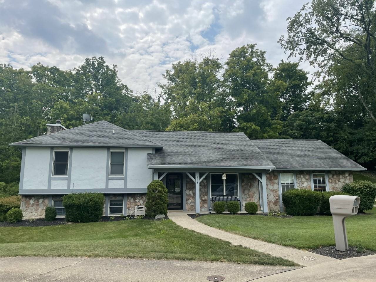 Property Photo: 564 Village Drive KY 41017