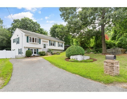 Property Photo: 68 Bedford Ave MA 01604
