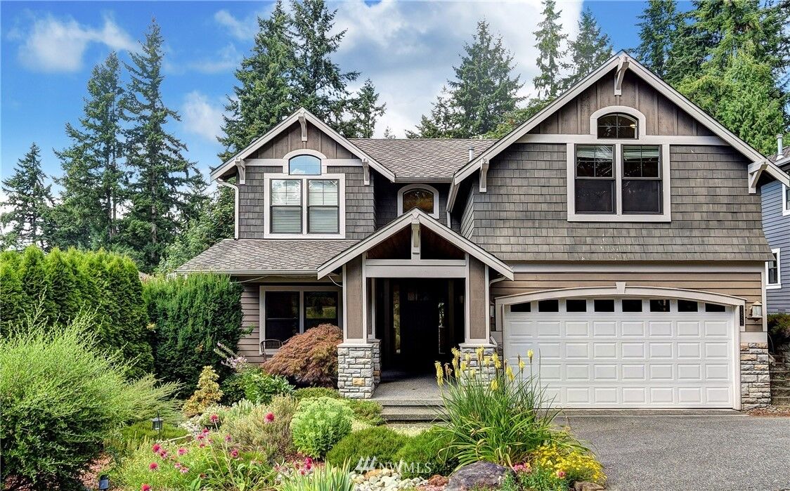 Property Photo: 12924 NE 87th Street WA 98033