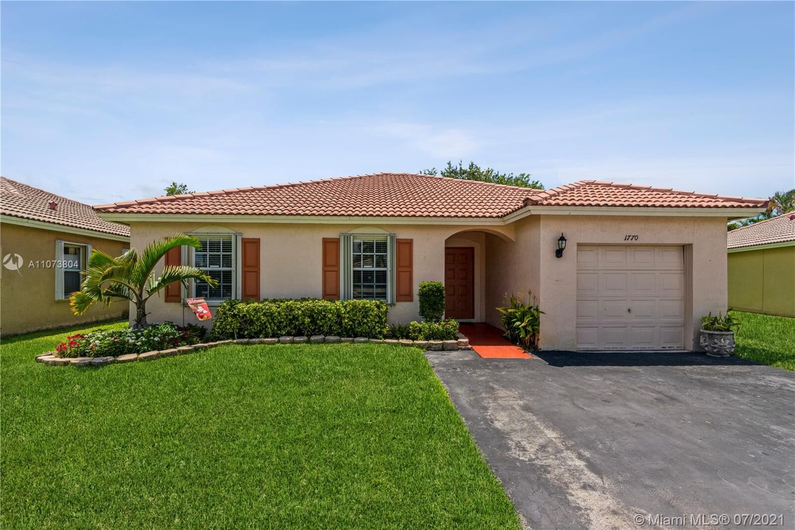 Property Photo: 1770 SW 120th Ter FL 33025