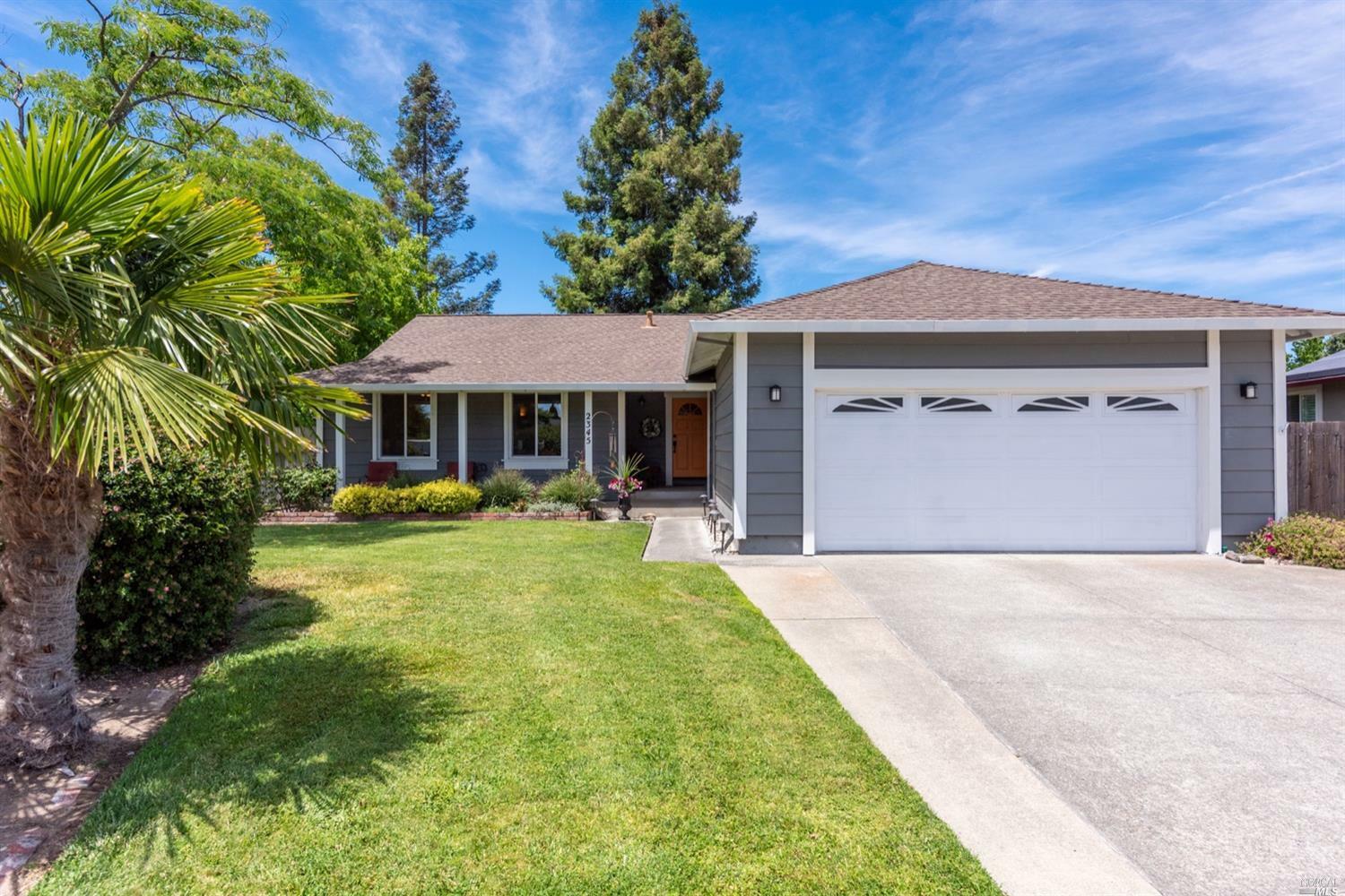 Property Photo:  2345 Pinercrest Drive  CA 95403 