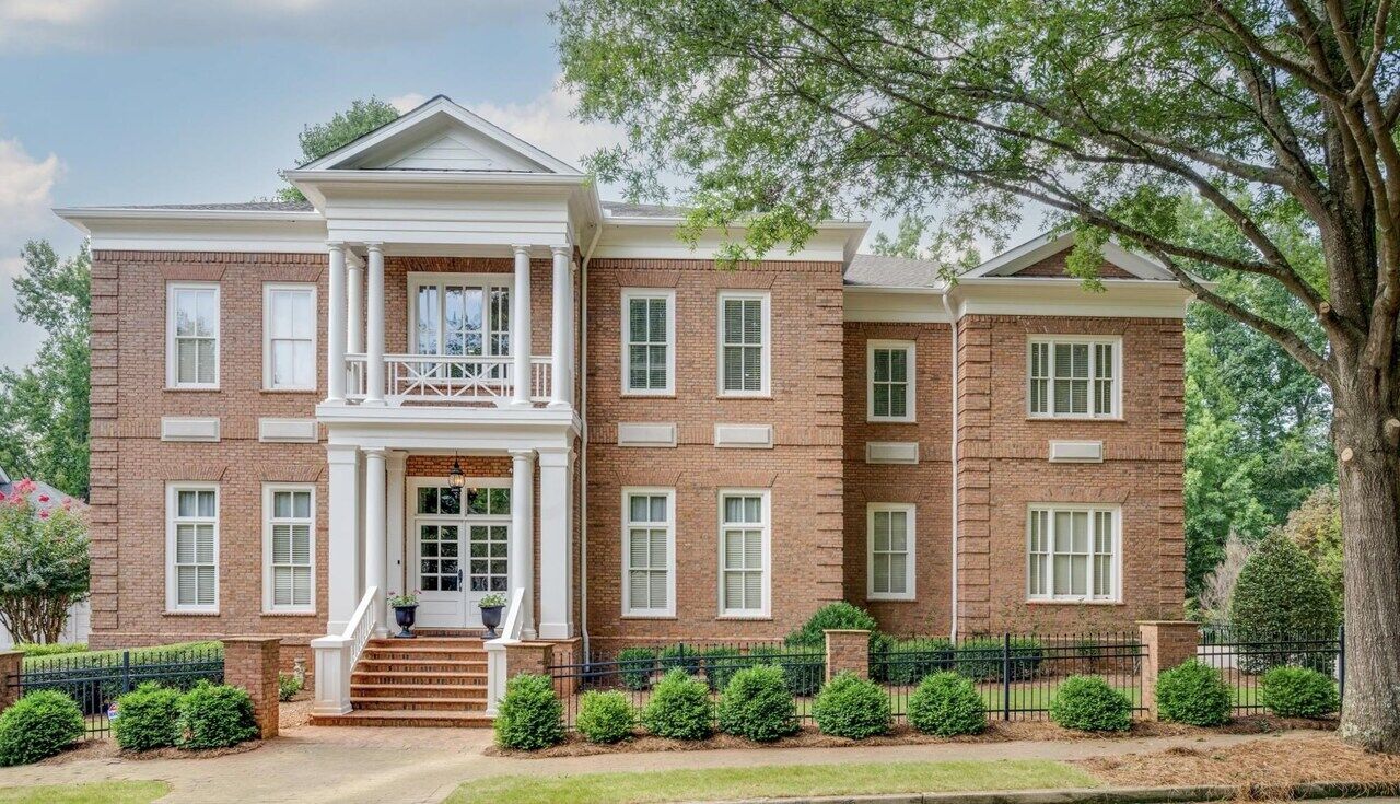 Property Photo:  3156 E Addison Drive  GA 30022 