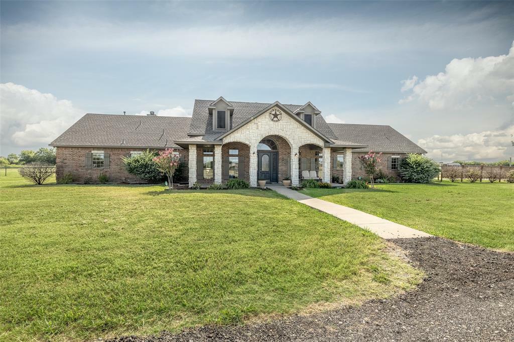 Property Photo:  8850 Santa Fe Trail  TX 75009 