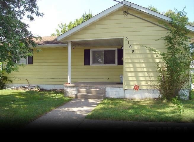 3109 N New York  Peoria IL 61603 photo