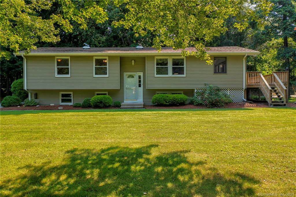 Property Photo:  11 Summer Rest Road  CT 06385 