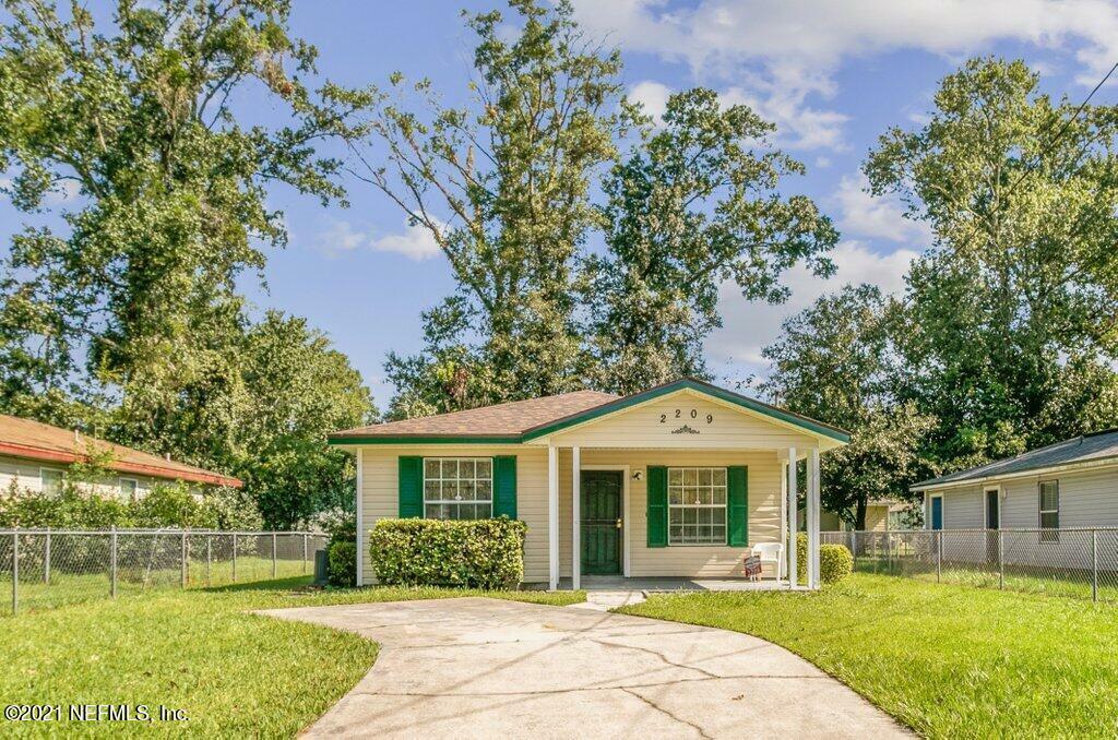 Property Photo:  2209 W 44th Street  FL 32209 