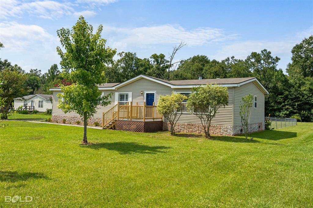 Property Photo:  6936 Conner Lane  LA 71107 