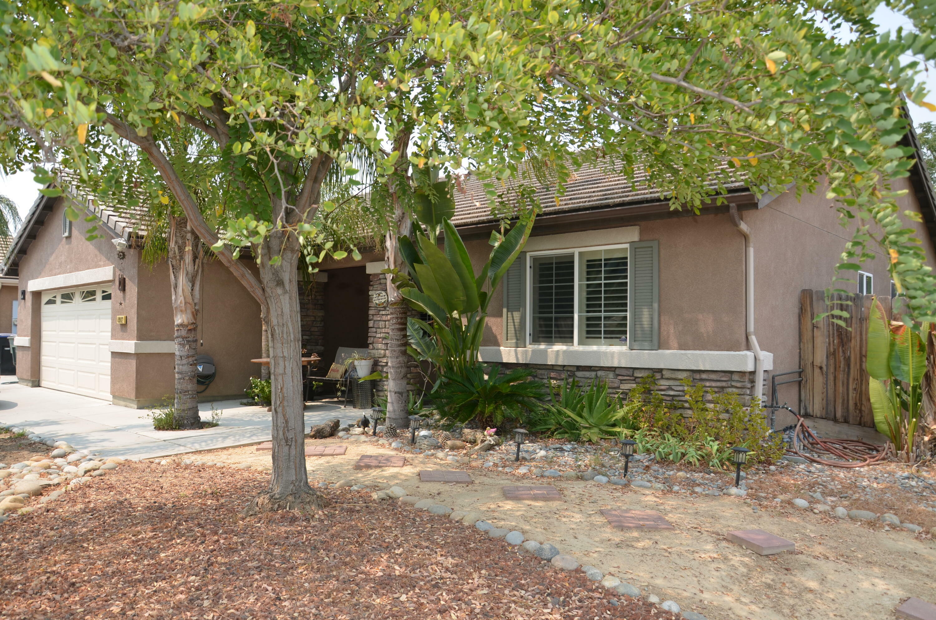 Property Photo:  4902 W Nellis Court  CA 93277 