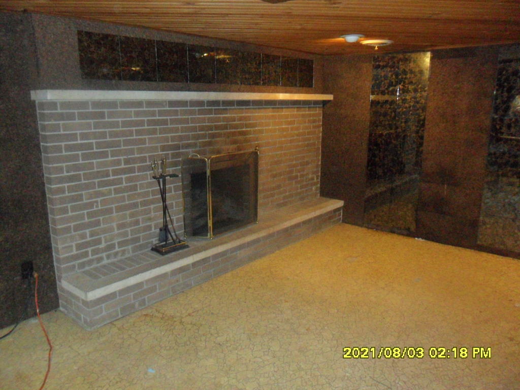 Property Photo:  110 Second Avenue  MI 49047 