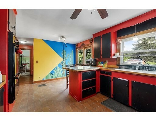 Property Photo: 715 Main St MA 01453