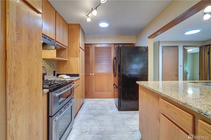 Property Photo: 33853 42nd Ave S WA 98001