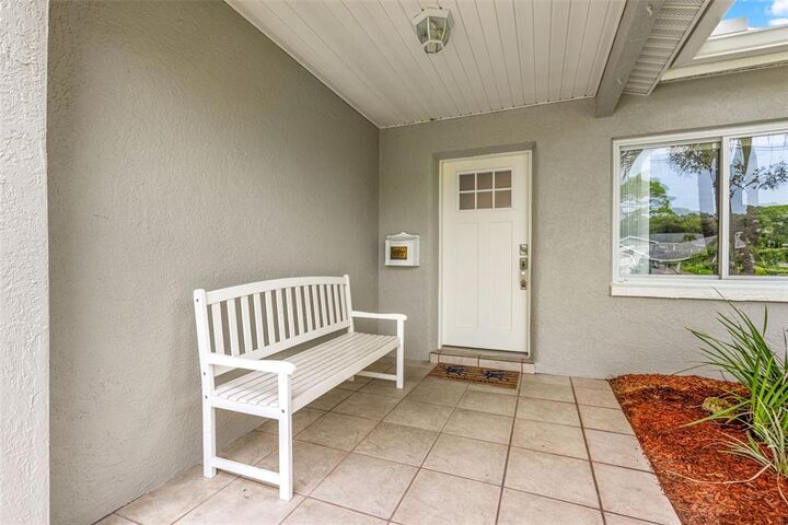 Property Photo:  4937 Shore Acres Boulevard NE  FL 33703 