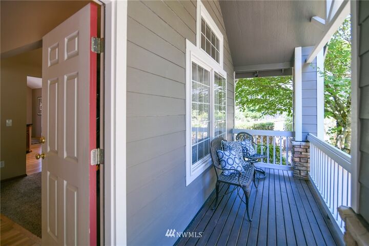 Property Photo: 3720 30th Avenue Ct NW WA 98335