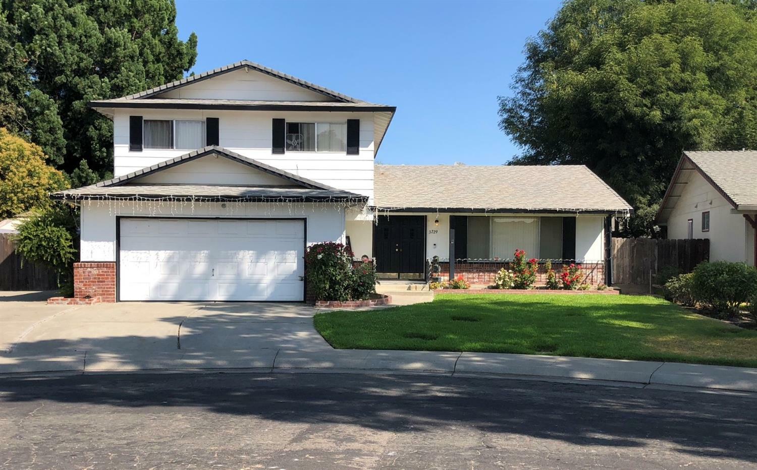 Property Photo:  3229 Deerfield Court  CA 95209 