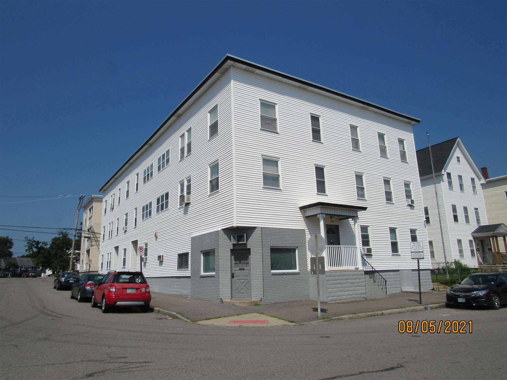 Property Photo: 336 Dubuque Street NH 03102-3727