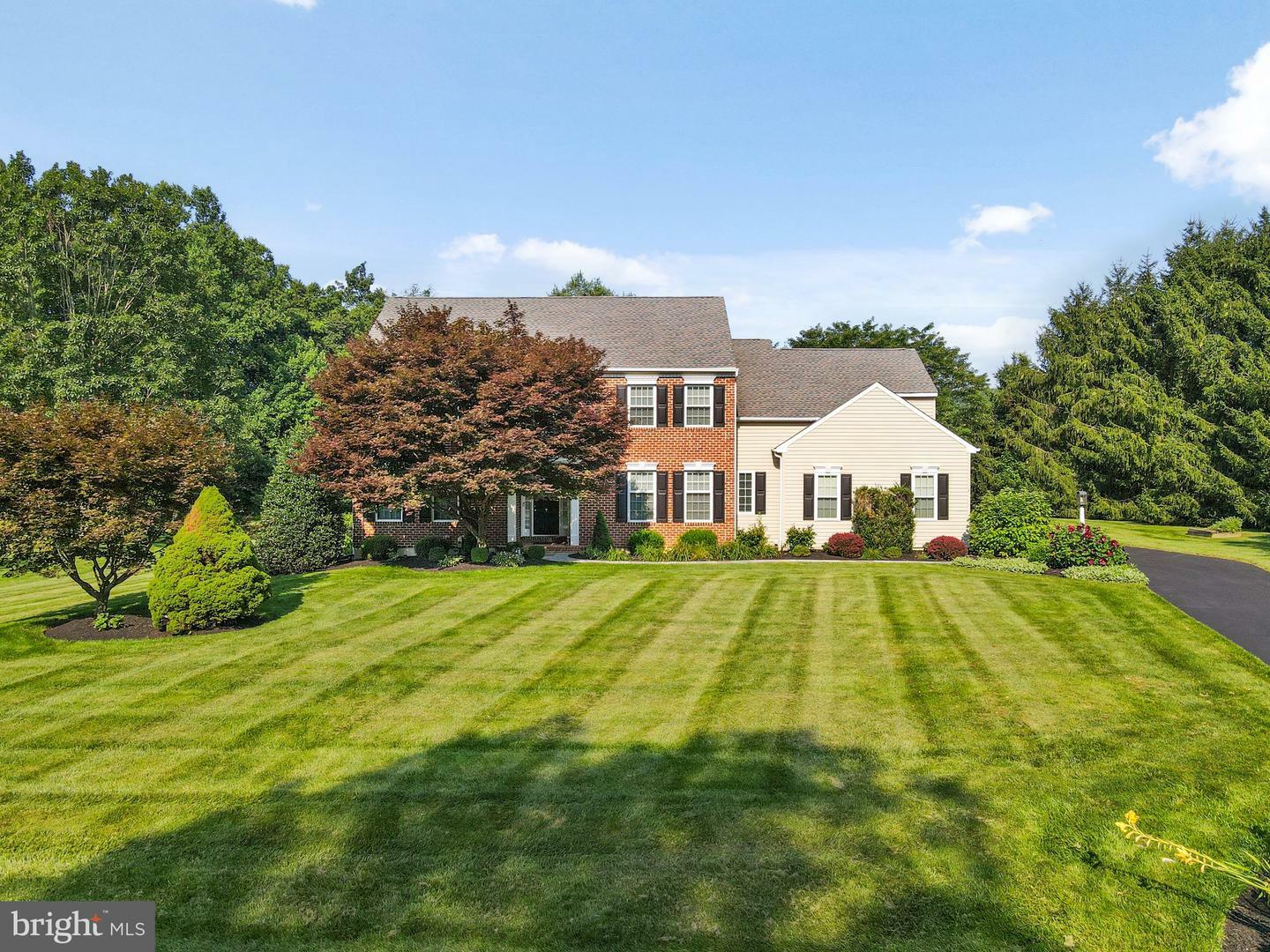 Property Photo: 25 Yarmouth Lane PA 19335