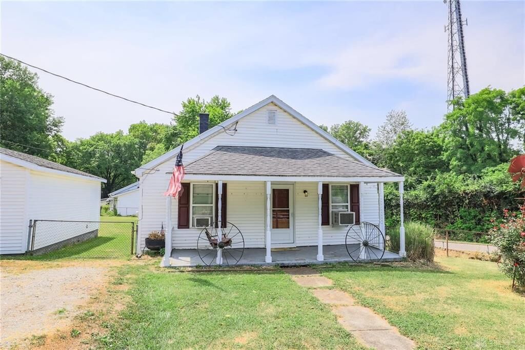 Property Photo: 7355 Shaker OH 45005