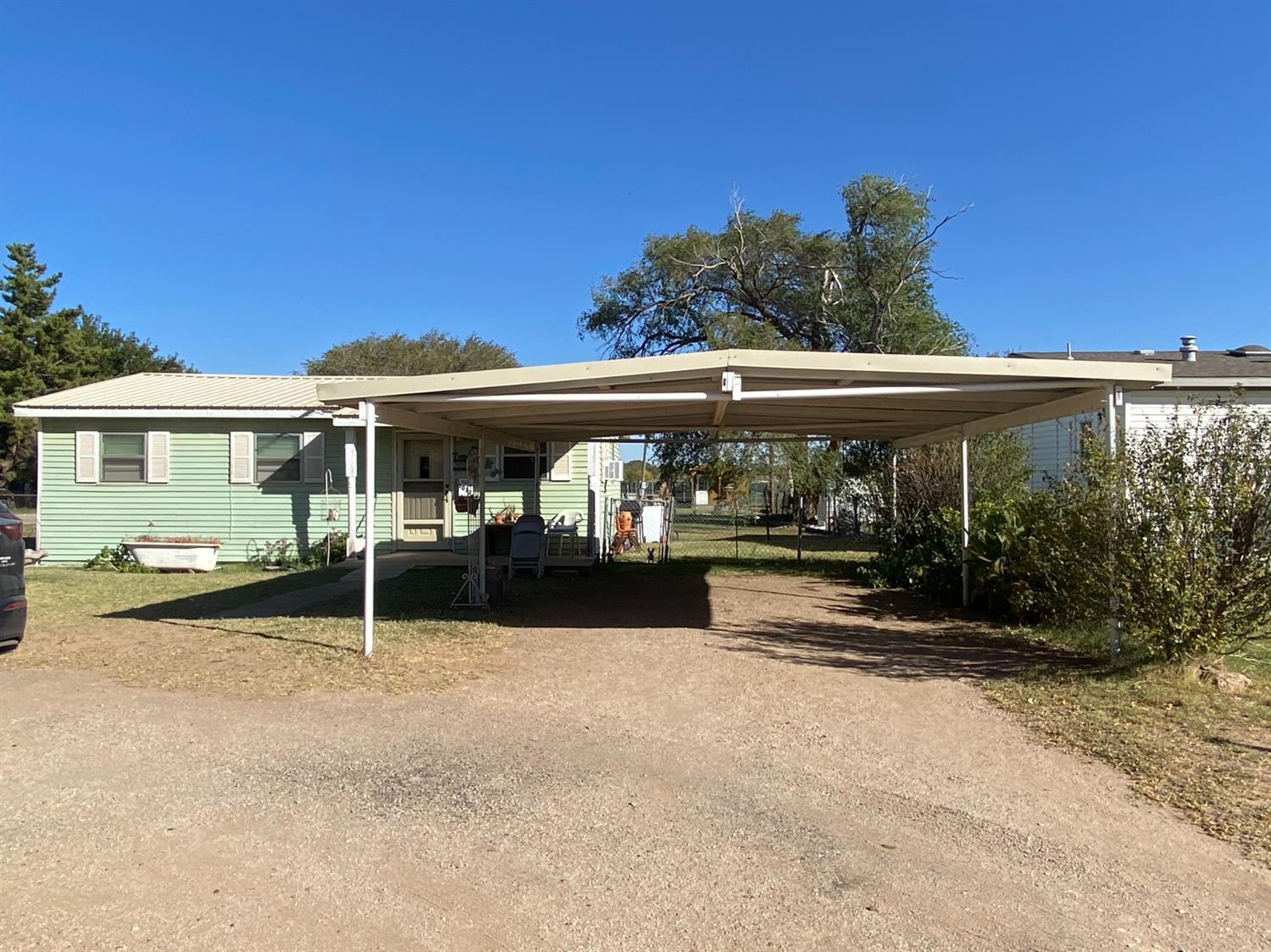 Property Photo: 1012 5th Street TX 79311