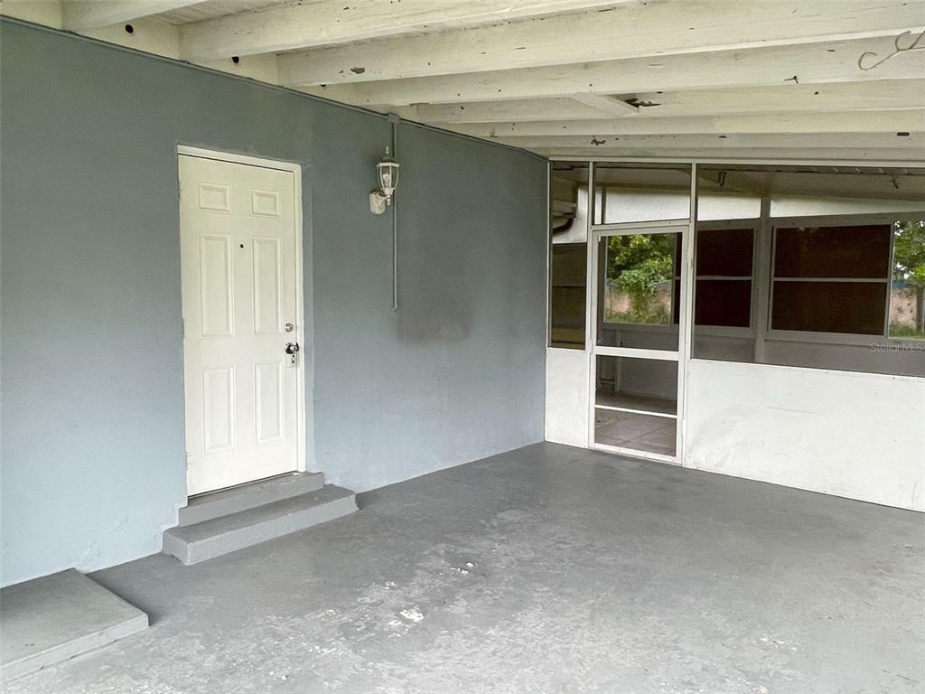 Property Photo: 21515 Glendale Avenue FL 33952