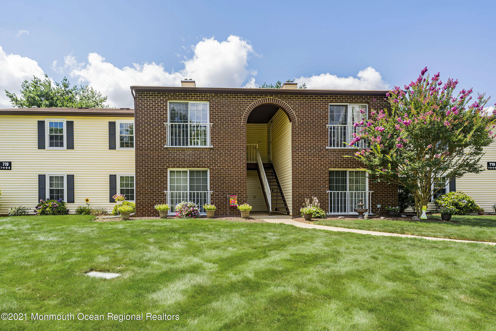 Property Photo:  719 Zlotkin Circle  NJ 07728 