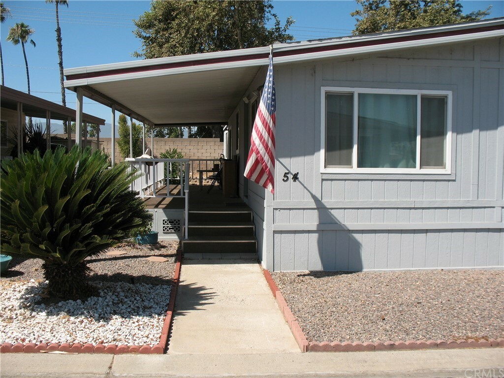 Property Photo:  3663 Buchanan Street 54  CA 92503 