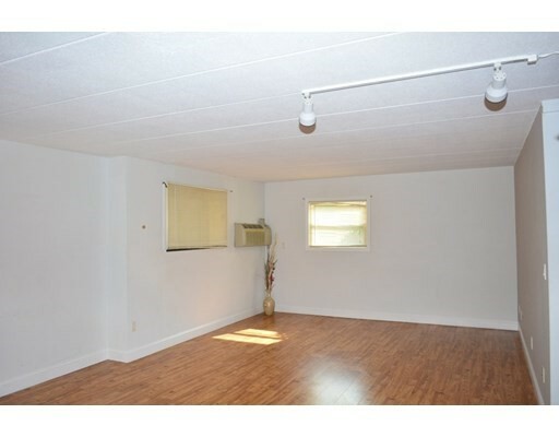 Property Photo: 152 Turner Road 7 MA 01746