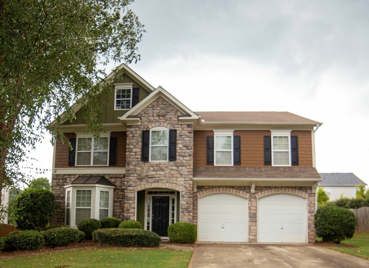 Property Photo:  502 Cottonwood Drive  GA 30115 