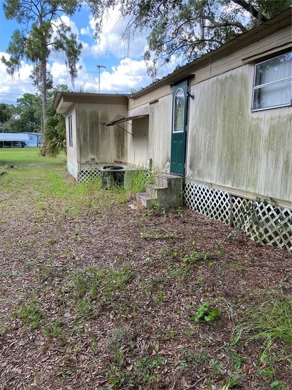 Property Photo:  3325 Ixmel Avenue  FL 33898 