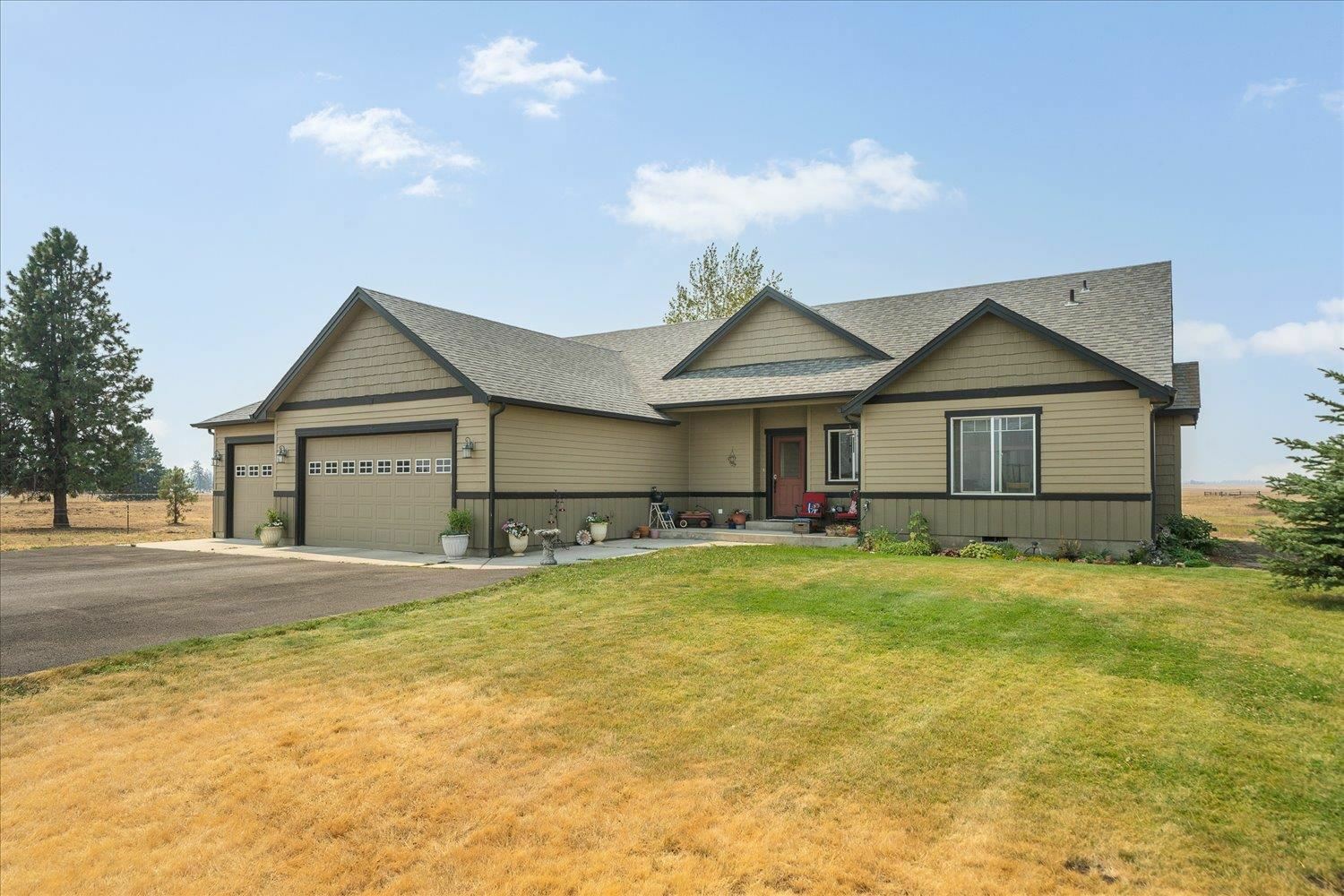 Property Photo:  17227 W Jacobs Rd  WA 99224 