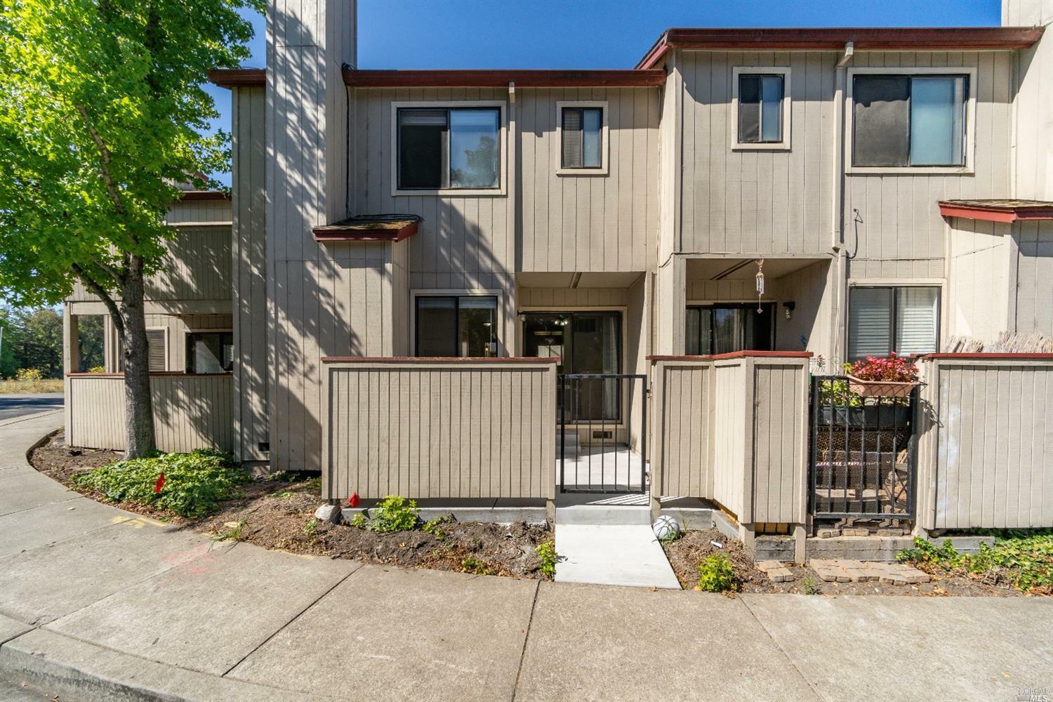 Property Photo: 2754 Westberry Drive CA 95403
