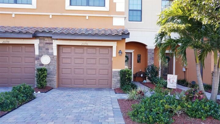 Property Photo:  20196 Lagente Circle  FL 34293 