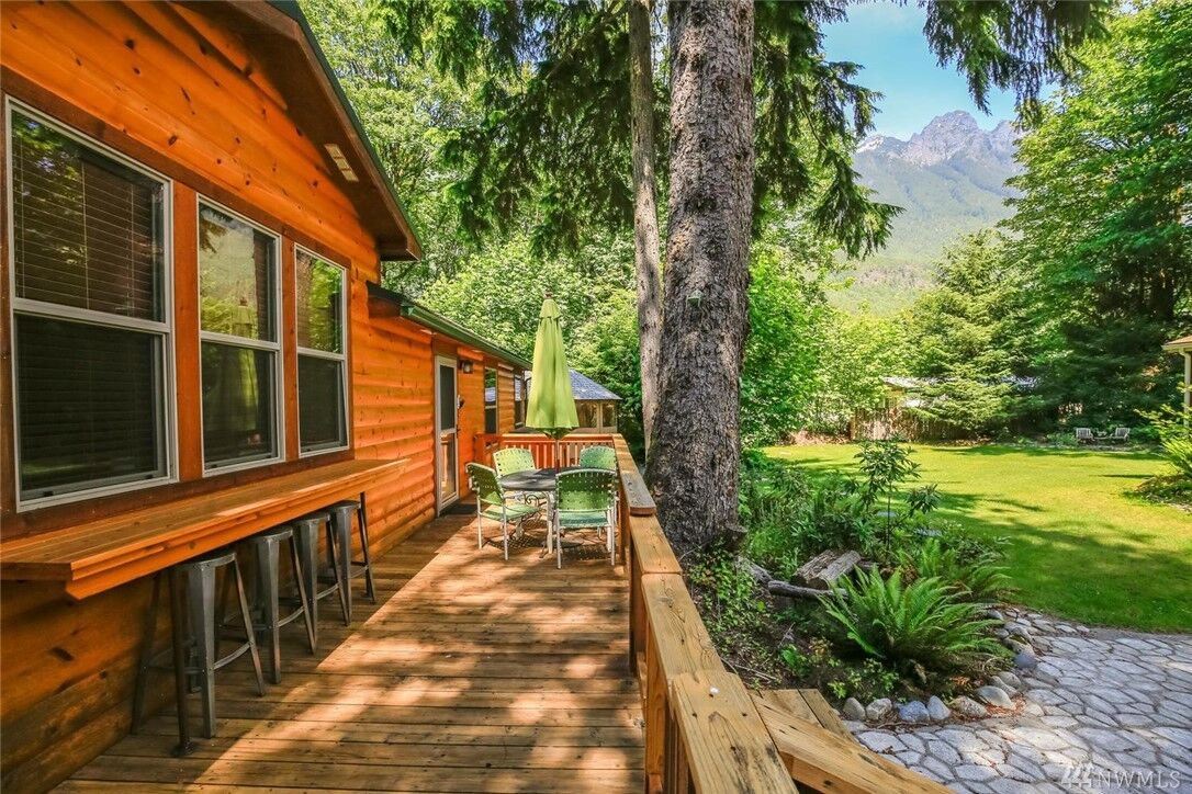 Property Photo:  19410 636th Ave NE  WA 98224 