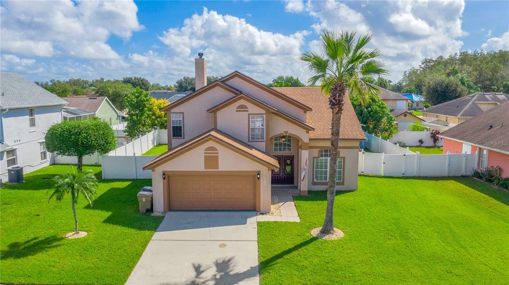 Property Photo: 2821 Berkshire Circle FL 34743