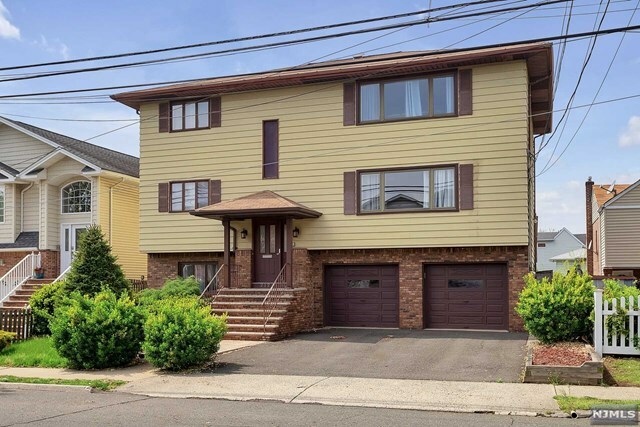 Property Photo:  222 Grove Street  NJ 07644 