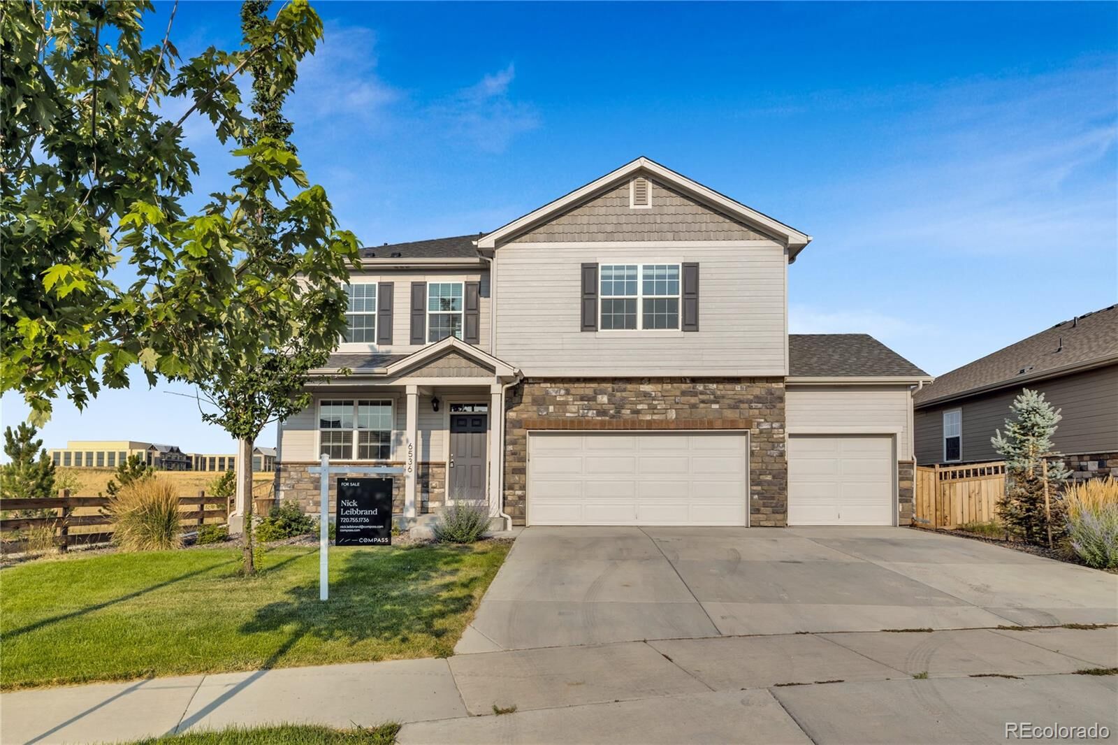 Property Photo:  6536 N Espana Court  CO 80019 