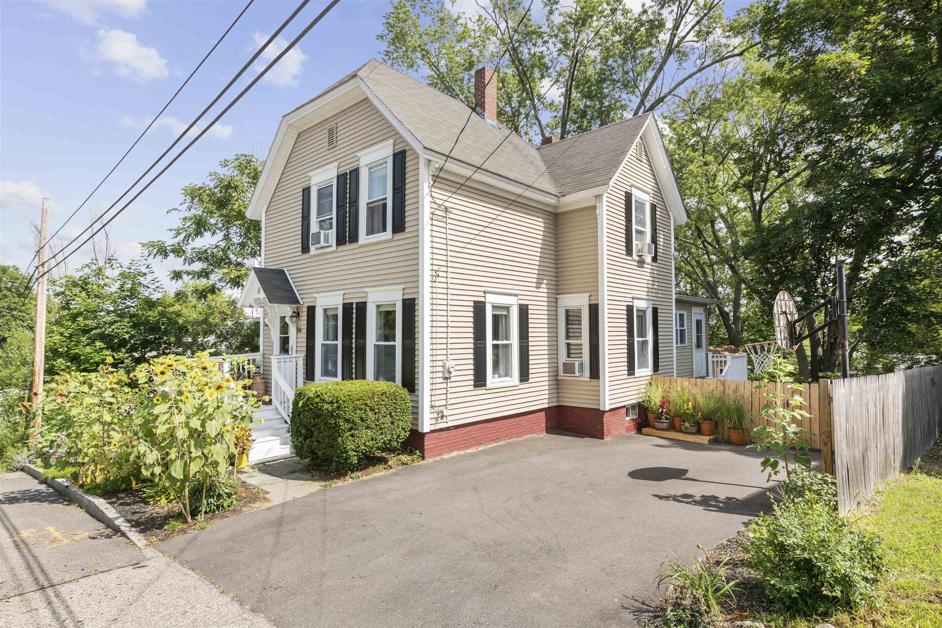 Property Photo:  56 Jackson Street  NH 03301 