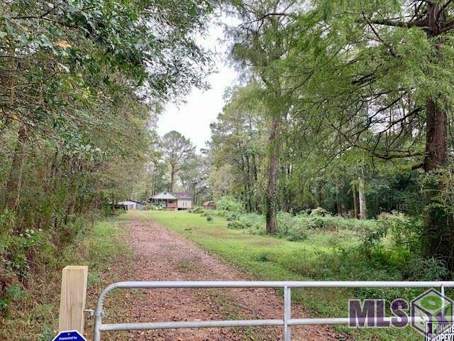 Property Photo: 14010 Carolyn Rd LA 70726