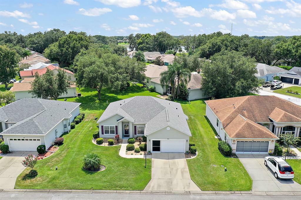 Property Photo:  3818 Manor Oaks Court  FL 34748 