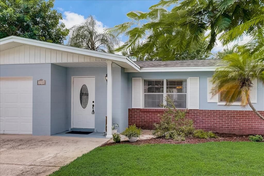 Property Photo:  3105 22 Avenue W  FL 34205 